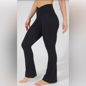 Yogalicious Lux Madison 7/8 Flare Legging in Black: S